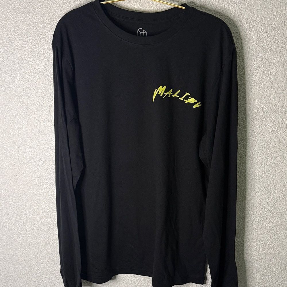 NWT- Original Use-Malibu Surf- Black and Yellow Long Sleeve Tee- Medium